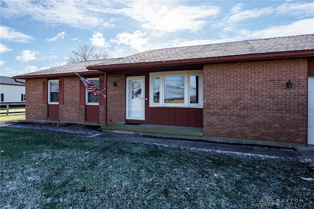 view of front of home with a front yard