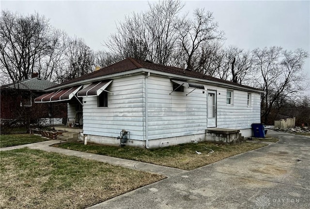 view of side of home