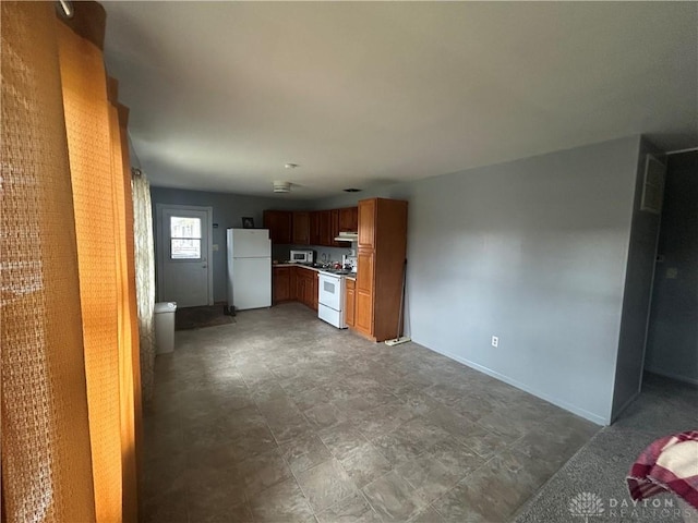 view of unfurnished living room