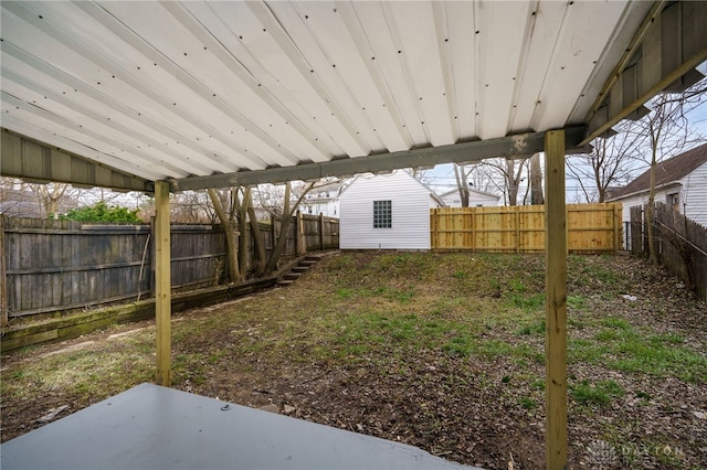 view of yard featuring a patio