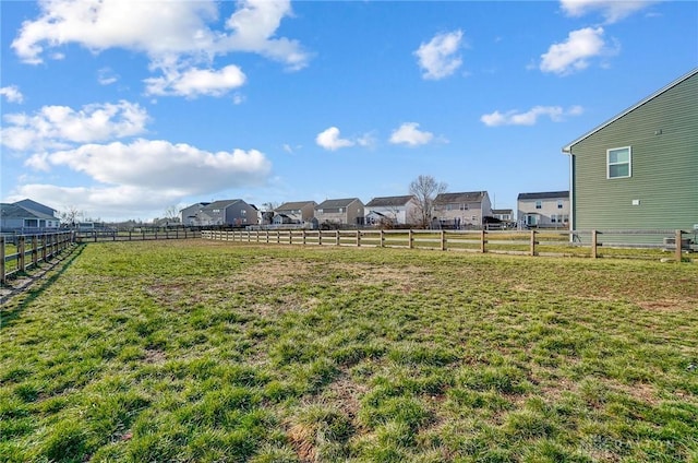 view of yard featuring a rural view