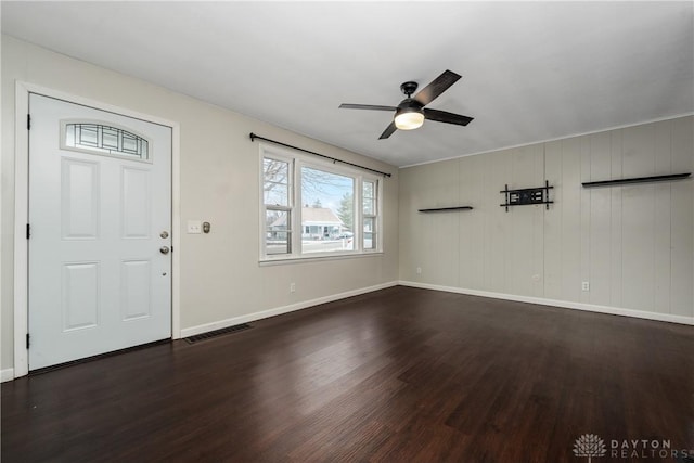 entryway featuring dark hardwood / wood-style floors and ceiling fan