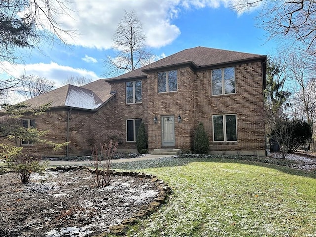 view of front of house with a front yard