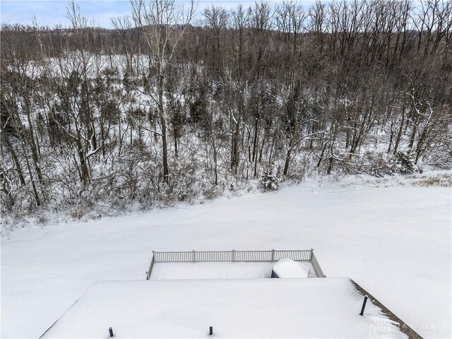 1189 Heathgate Way, Fairborn, OH 45324 - view of yard layered in snow