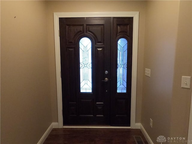 entrance foyer featuring a healthy amount of sunlight