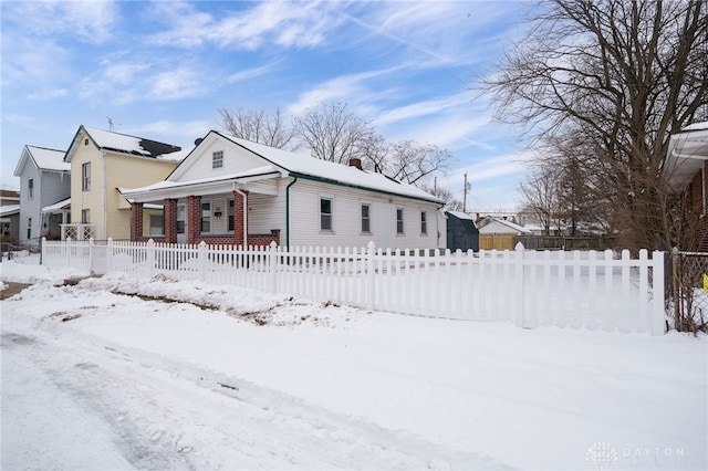 view of front of house