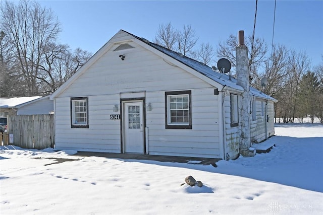 view of front of house