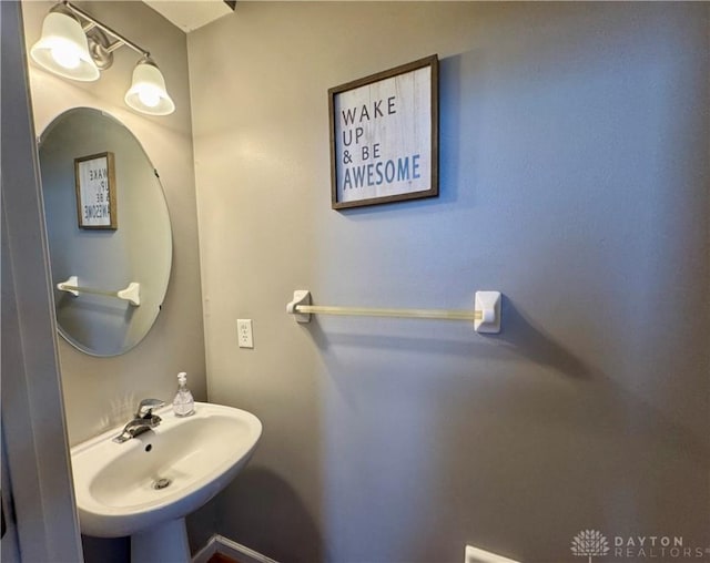 bathroom with sink