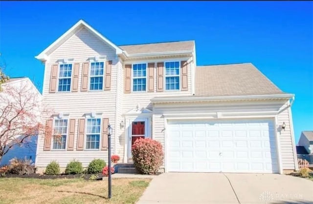 view of front facade with a garage