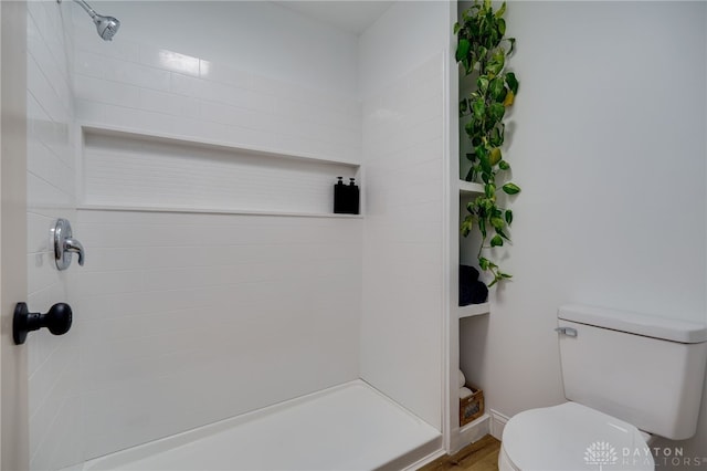 545 E Whipp Rd, Dayton, OH 45459 - full bath featuring toilet, a shower, and wood finished floors