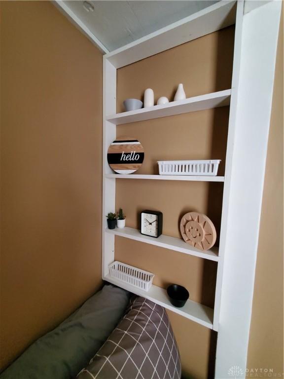 2282 Whitey Marshall Dr, Beavercreek, OH 45434 - detailed view
