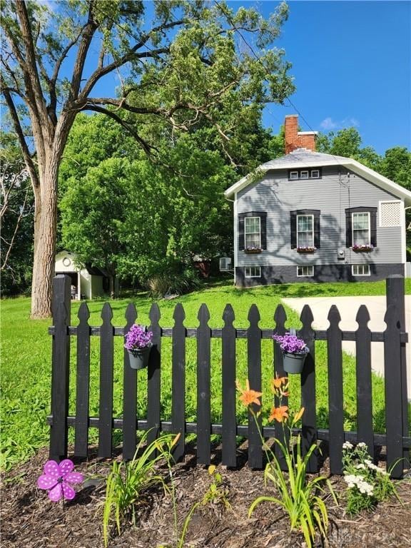 2282 Whitey Marshall Dr, Beavercreek, OH 45434 - gate featuring a storage shed