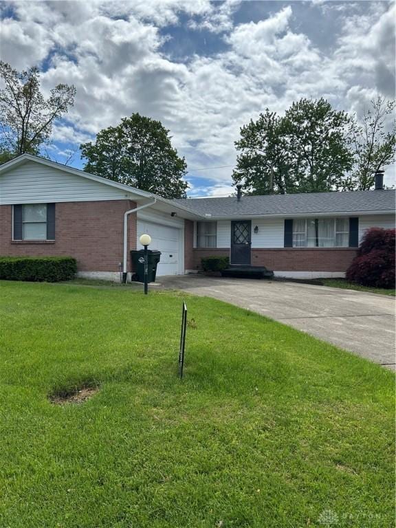 6401 Carnation Rd, Dayton, OH 45449 - photo 1