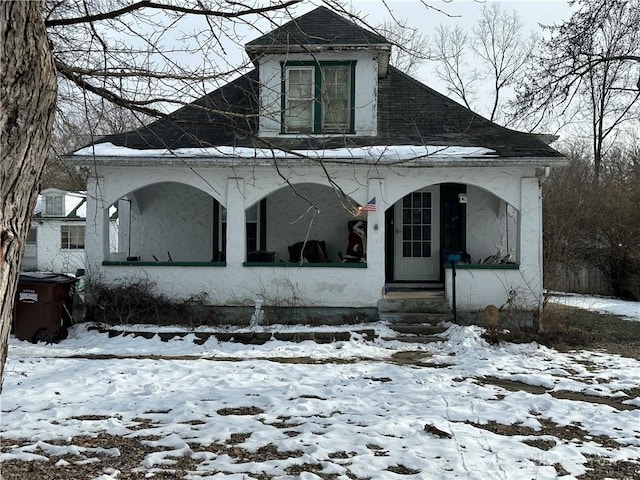 view of front facade