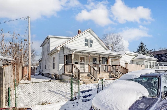 view of front of property with covered porch