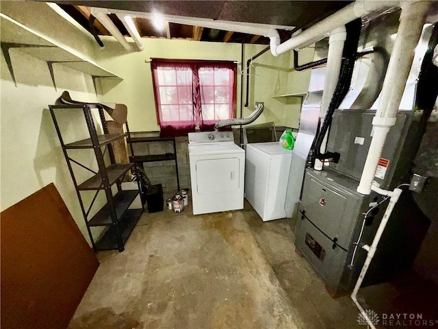 laundry area featuring washer and dryer