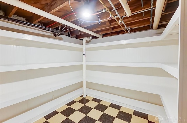 1515 Woodstock Dr, Oakwood, OH 45419 - basement featuring tile patterned floors