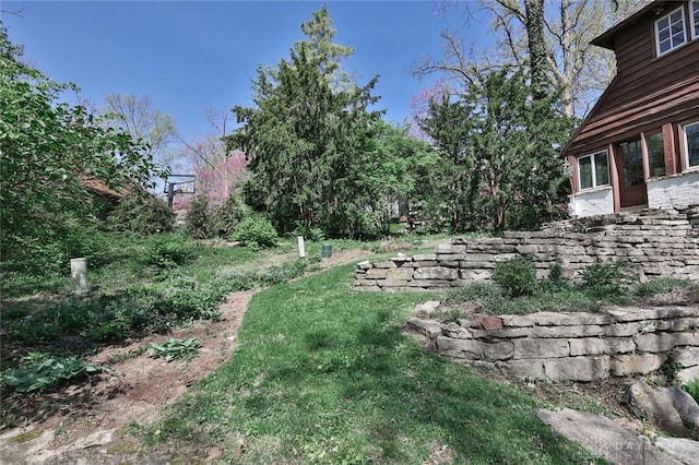 1515 Woodstock Dr, Oakwood, OH 45419 - view of yard