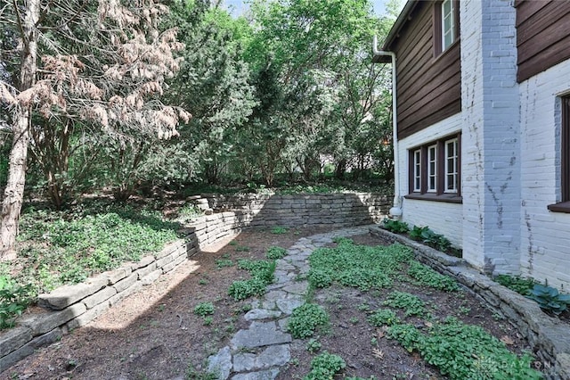 1515 Woodstock Dr, Oakwood, OH 45419 - view of yard