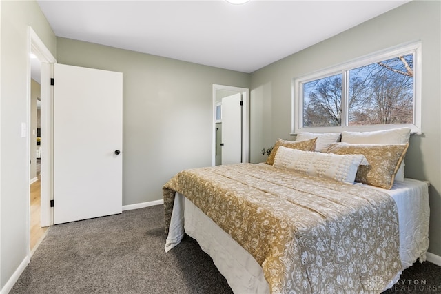 bedroom with carpet flooring