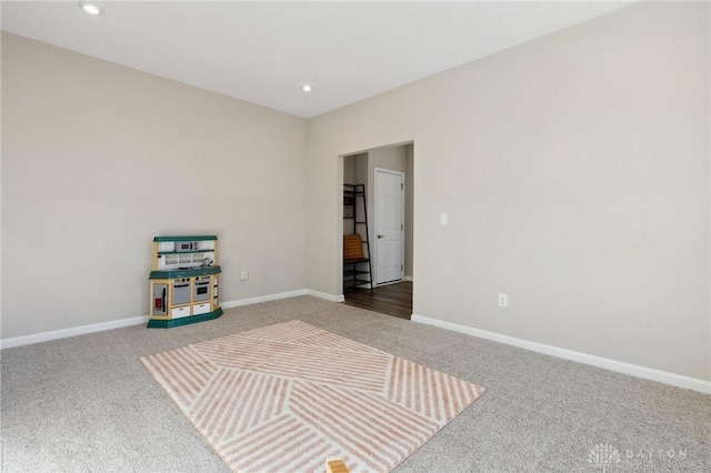 unfurnished bedroom with carpet flooring