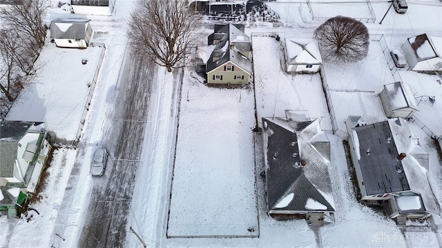 700 James St, Springfield, OH 45503 - drone / aerial view