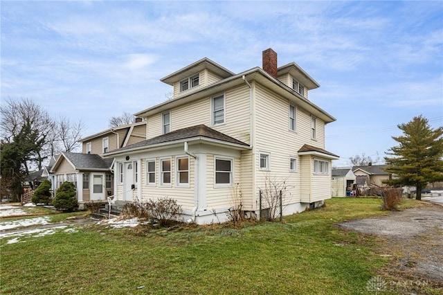 exterior space featuring a lawn