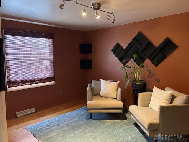 living area featuring light wood-type flooring