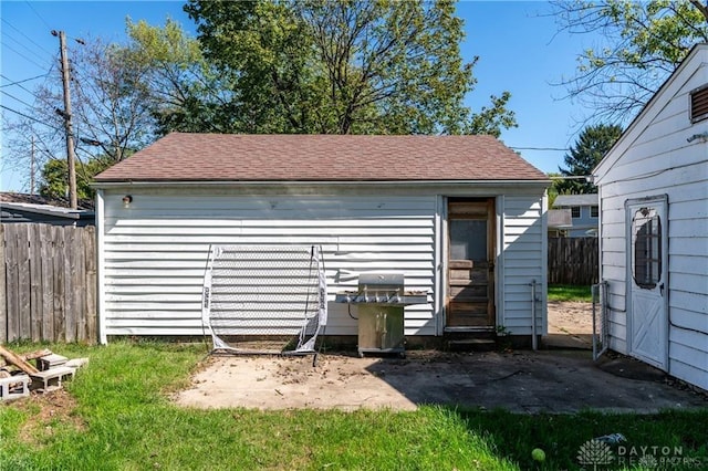 view of outbuilding