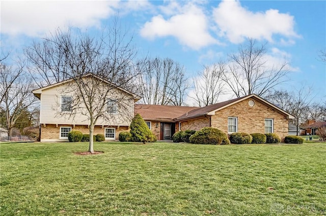 view of front of house with a front yard