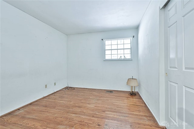 empty room featuring light hardwood / wood-style flooring