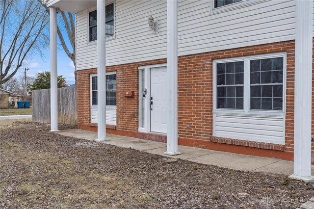 view of property entrance