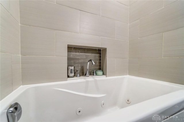 bathroom featuring a bathing tub