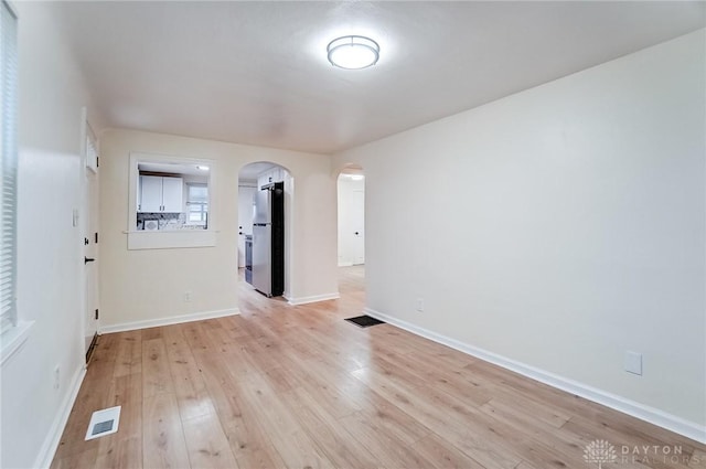 empty room featuring light hardwood / wood-style flooring