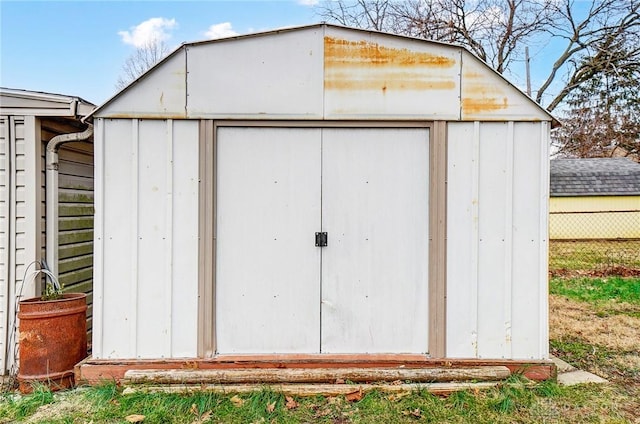 view of outbuilding