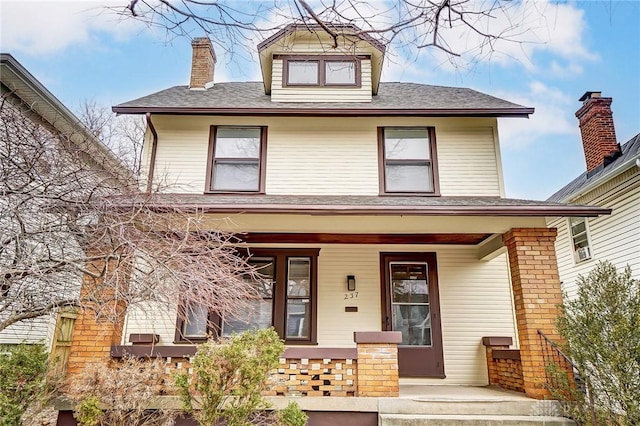 view of front of home with covered porch