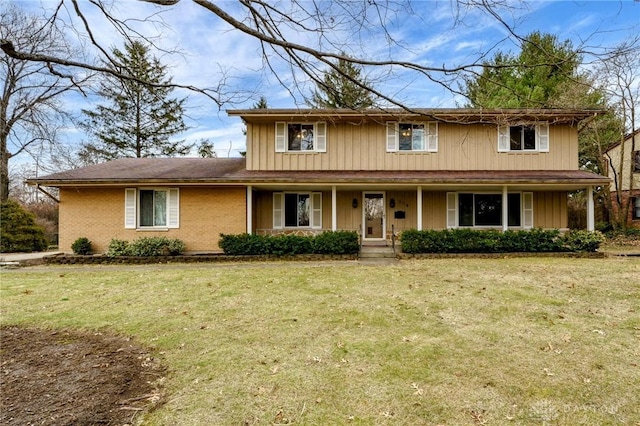 view of front of house with a front yard