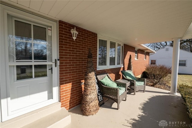 330 W Spring St, Eaton, OH 45320 - porch with entry steps
