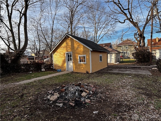 view of outbuilding