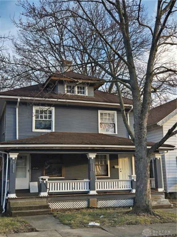 view of front facade featuring covered porch