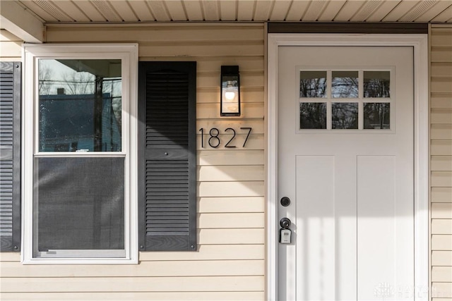 view of property entrance