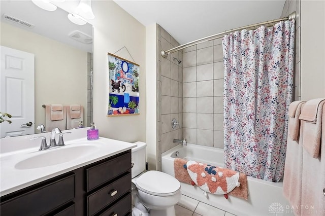 full bathroom with toilet, shower / bathtub combination with curtain, visible vents, and vanity