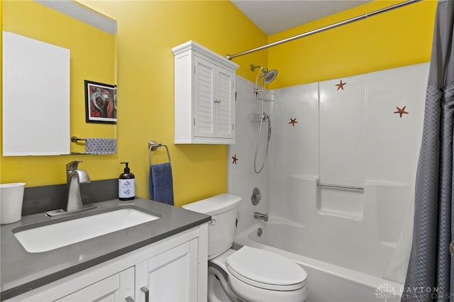 bathroom with shower / bath combo with shower curtain, a textured ceiling, vanity, and toilet