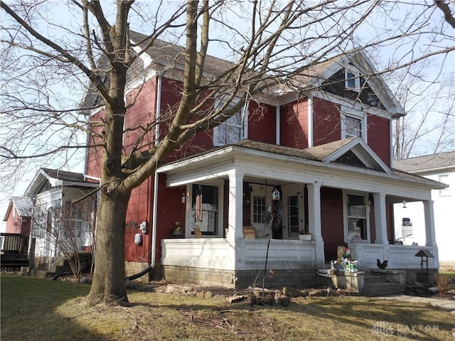 view of front facade with covered porch