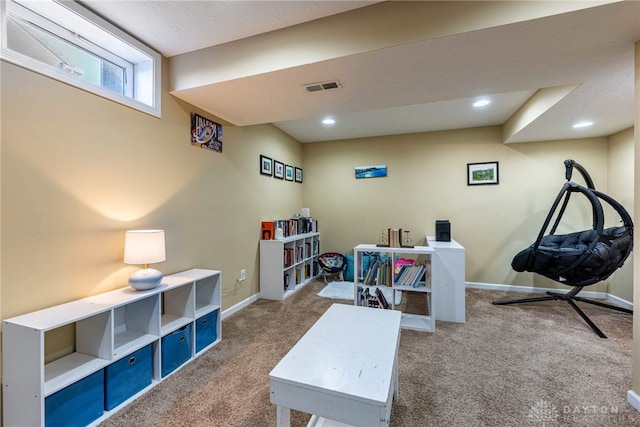 interior space featuring baseboards, visible vents, and recessed lighting