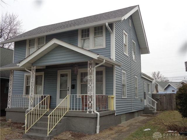 view of front facade featuring a porch