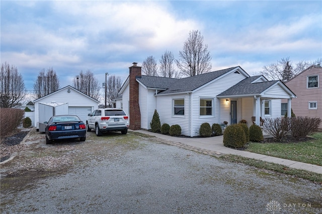 view of front facade with a garage