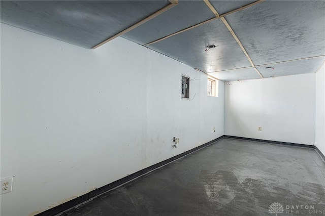 spare room featuring concrete floors