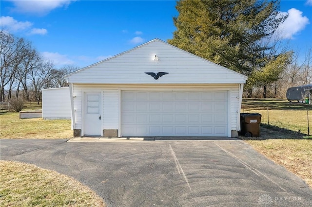 view of detached garage