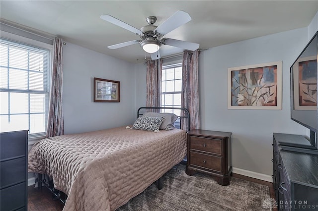 bedroom featuring ceiling fan